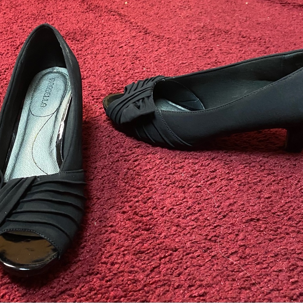 Marbella Size 8 Black suede